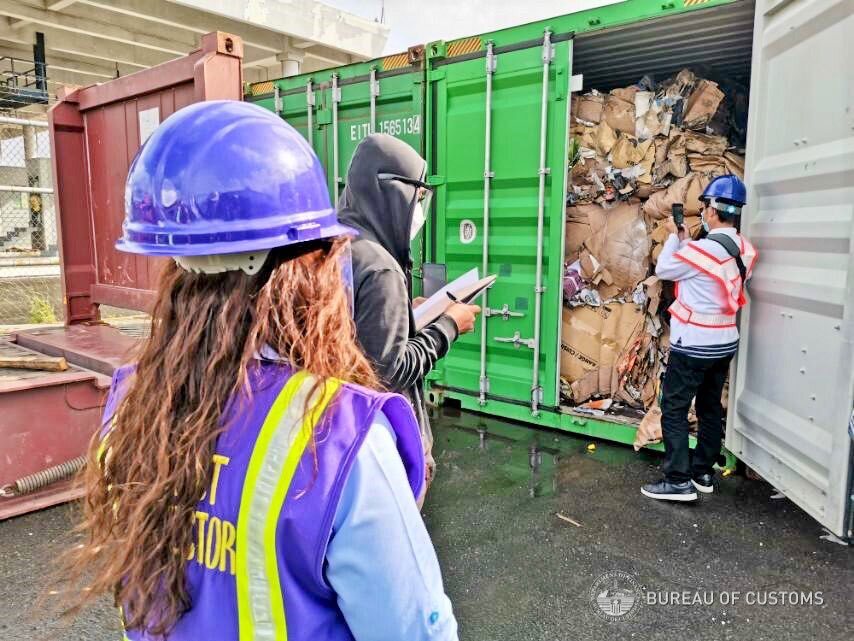 Inspecting illegal waste received in Philippines - Oct 2020 [Philippines Bureau of Customs].jpg