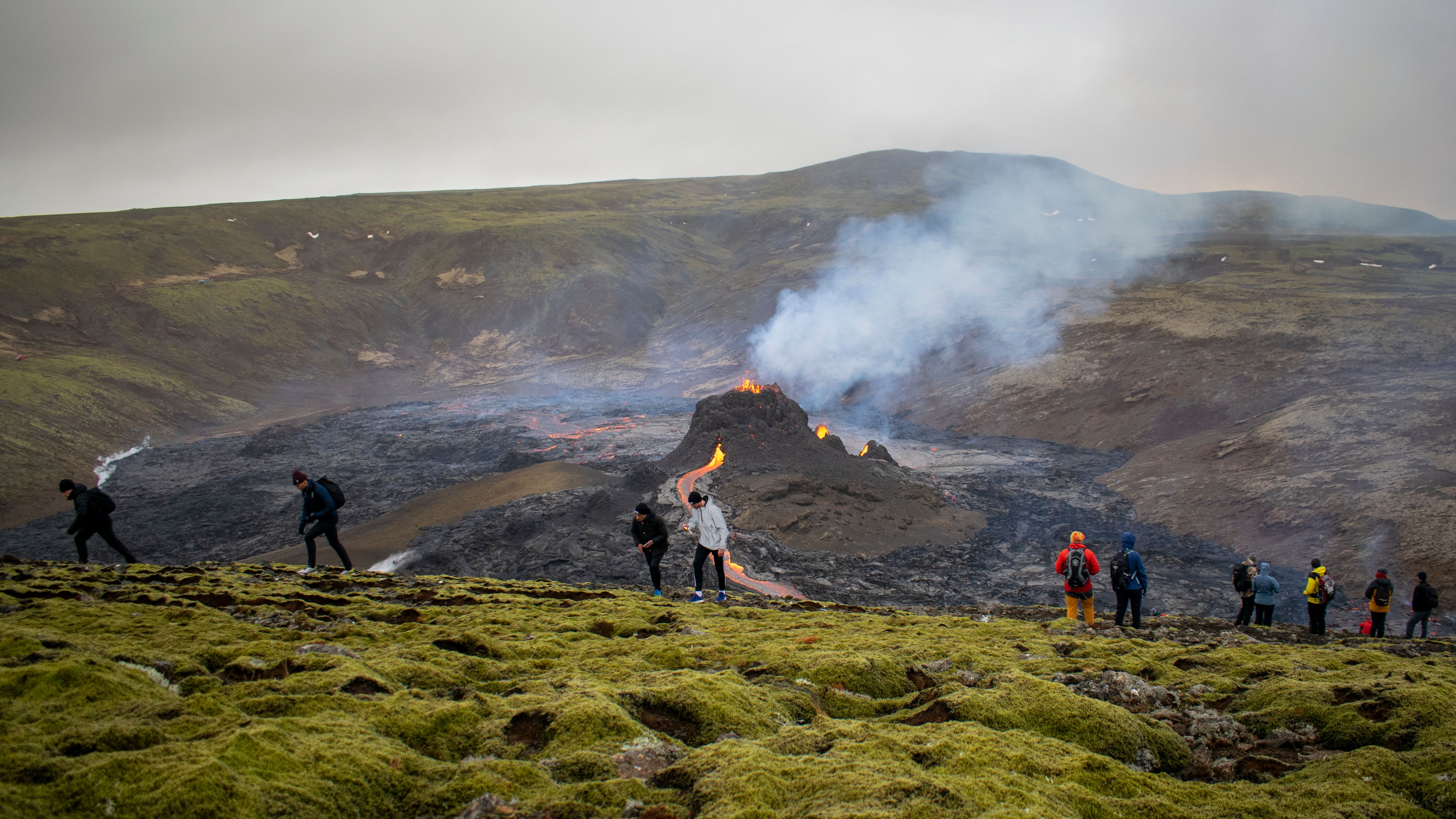 Volcano erupts in Iceland