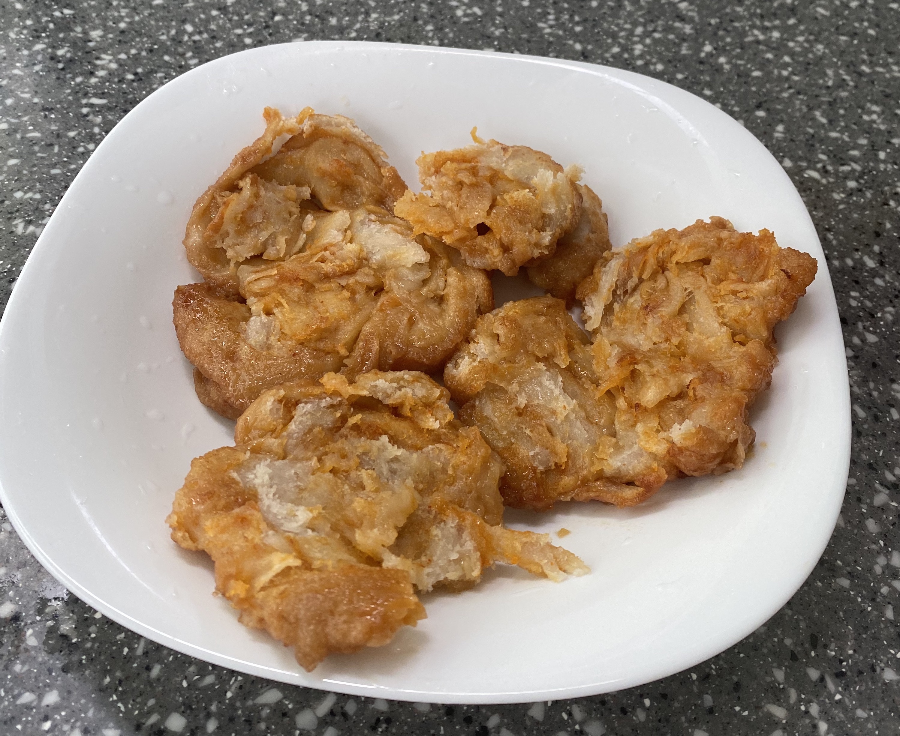 I tried the viral TikTok vegan chicken seitan recipe with flour and water.