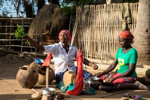 Traditional healer Rosalina copyright Ricardo Franco