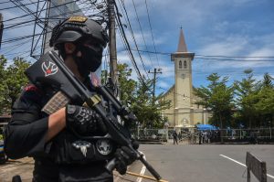 Polisi ungkap identitas pelaku bom bunuh diri gereja katedral makassar terungkap suami istri anggota JAD