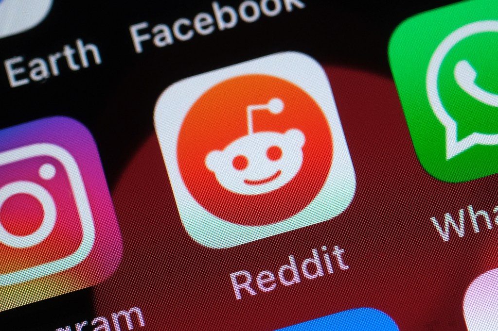 The Reddit app icon. Getty Images