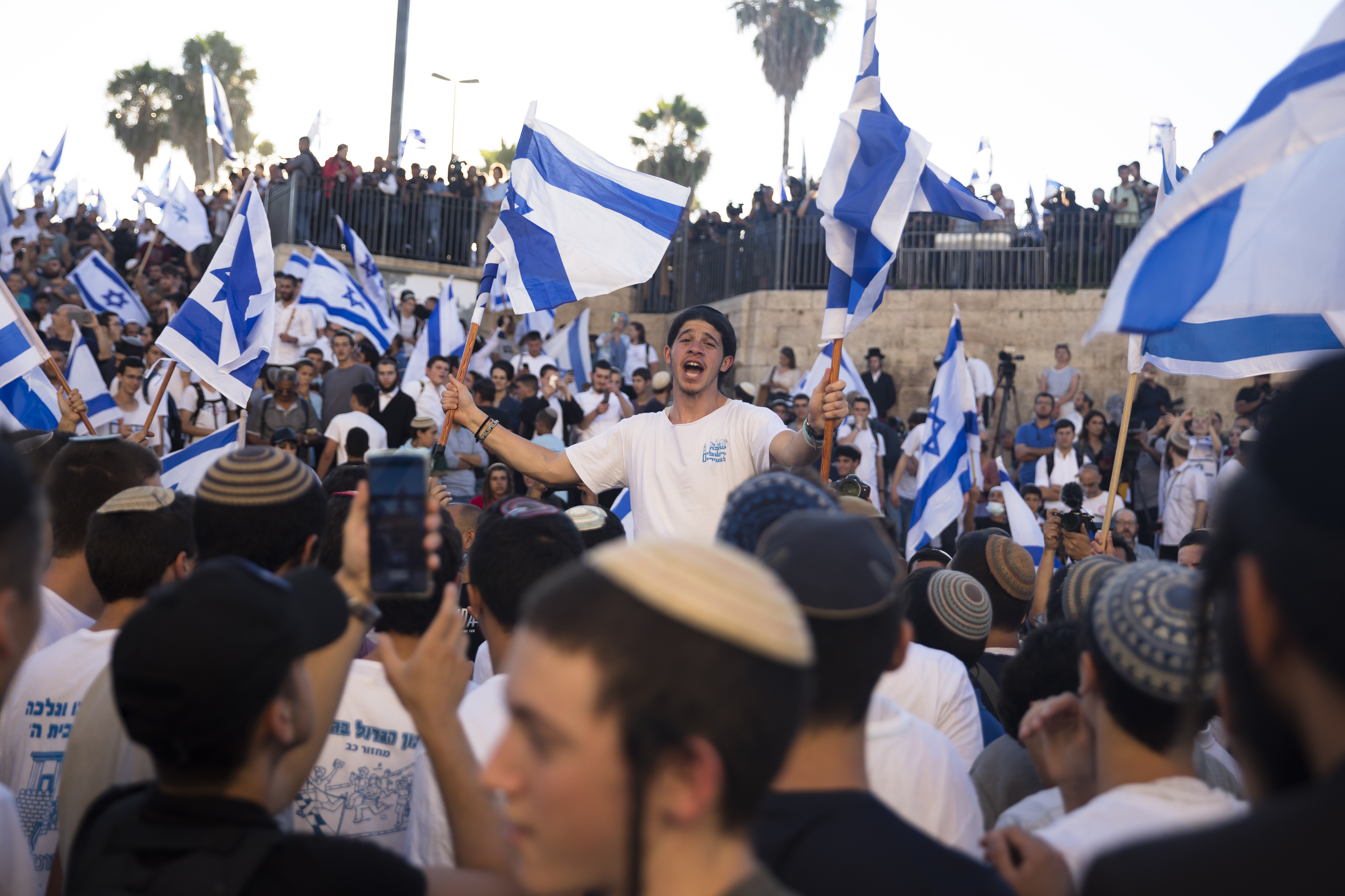 Ultra-nationalists and pro-settler groups demonstrate near the Damascus Gate in occupied East Jerusalem on Tuesday. Photo: Amir Levy/Getty Images