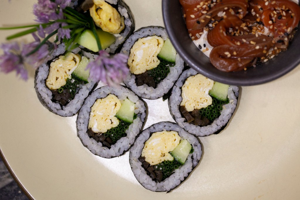 salmon-gimbap-recipe