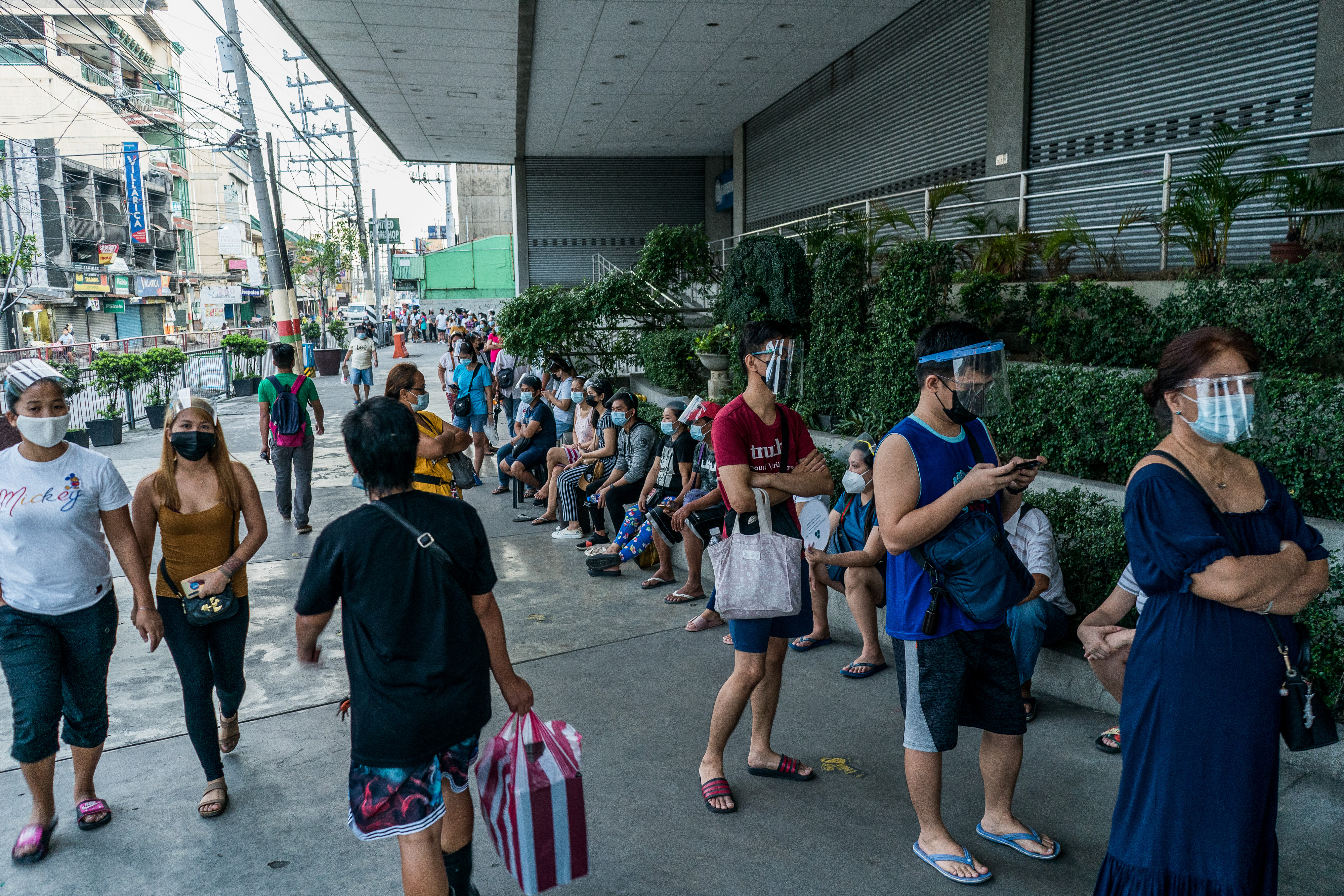 Camping for Vaccines in the Philippines 0008.jpg