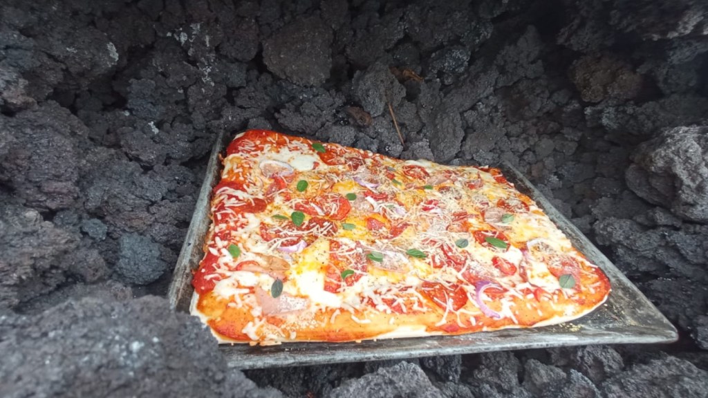 pizza lava