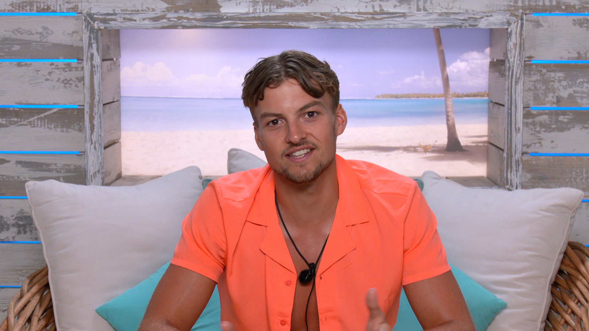 Hugo Love Island