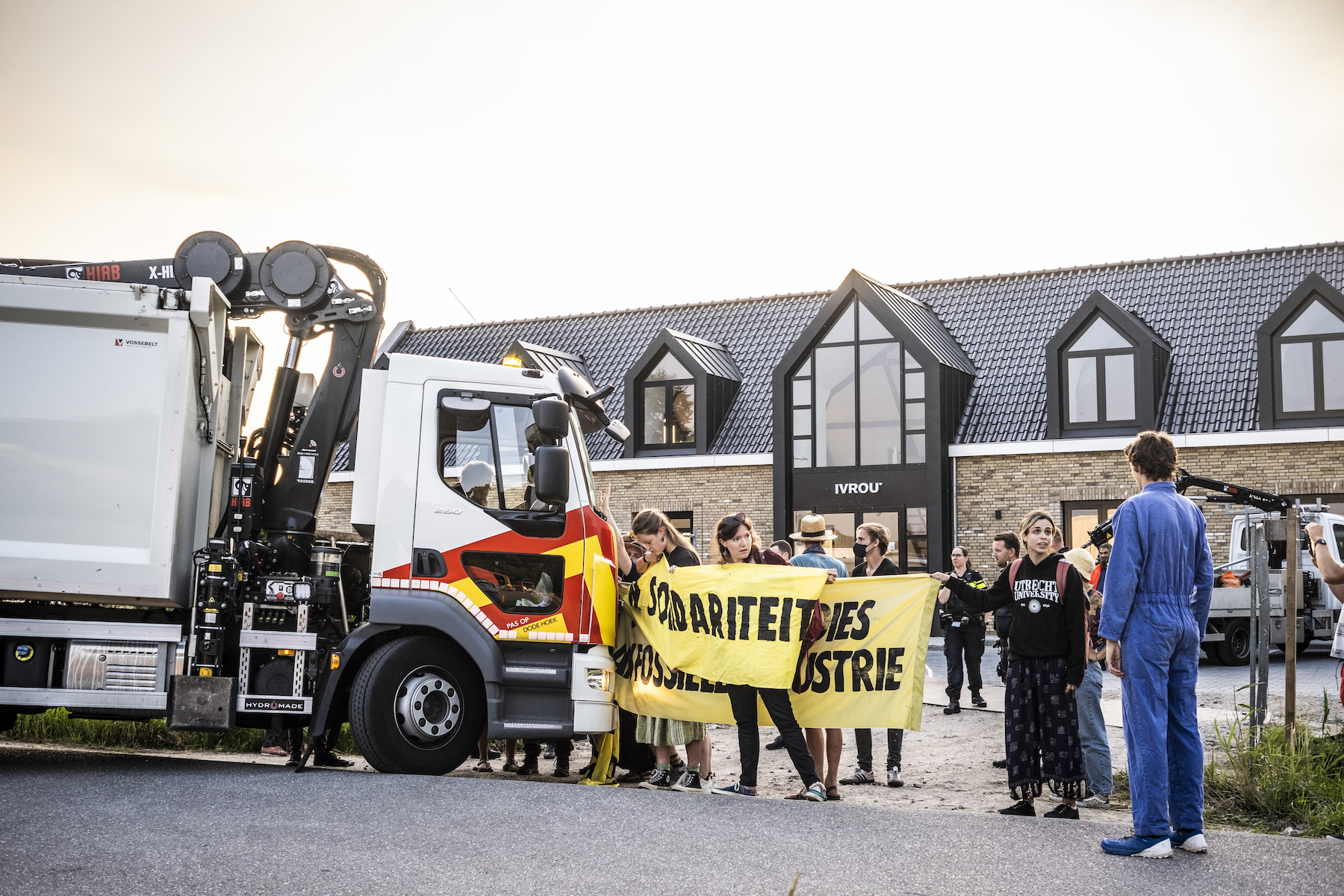 Solidariteit verzet vrachtwagen Foto Roos Pierson