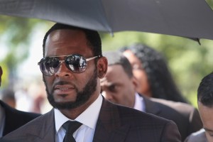 R&B singer R. Kelly leaves the Leighton Criminal Courts Building following a hearing on June 26, 2019 in Chicago, Illinois. Prosecutors turned over to Kelly's defense team a DVD that alleges to show Kelly having sex with an underage girl in the 1990s. Kel