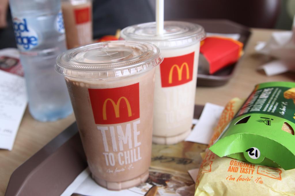 McDonald's milkshakes. Contributor: Alisha Arif / Alamy Stock Photo