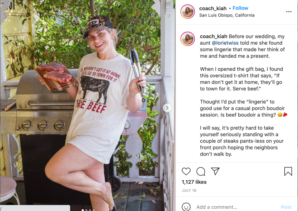 Weight-loss influencer Kiah Twisselman wearing a pro-beef T-shirt and grilling two large steaks.