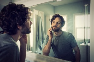 I'm a Gay Man With Body Dysmorphia. Here's How I Have Sex