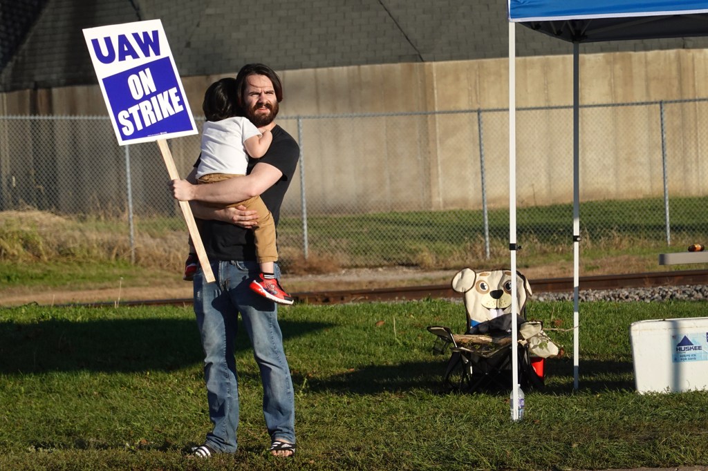 UAW John Deere worker strike