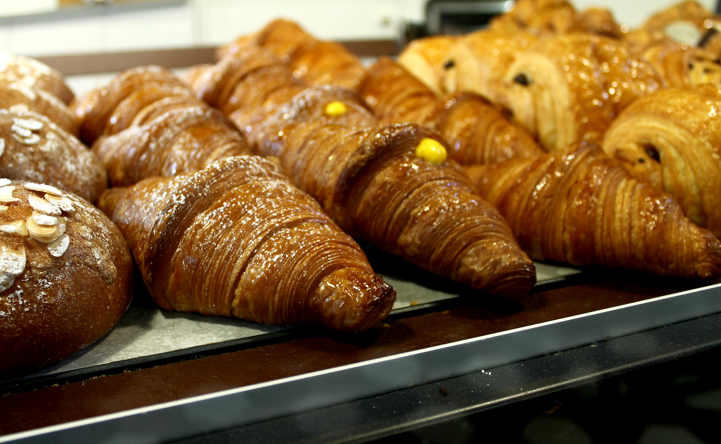 Croissant Davide LOngoni.jpg