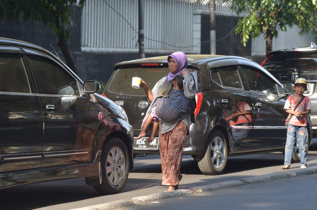 MUI Sulsel Rilis Fatwa Haram Bagi Umat Muslim Beri Uang ke Pengemis