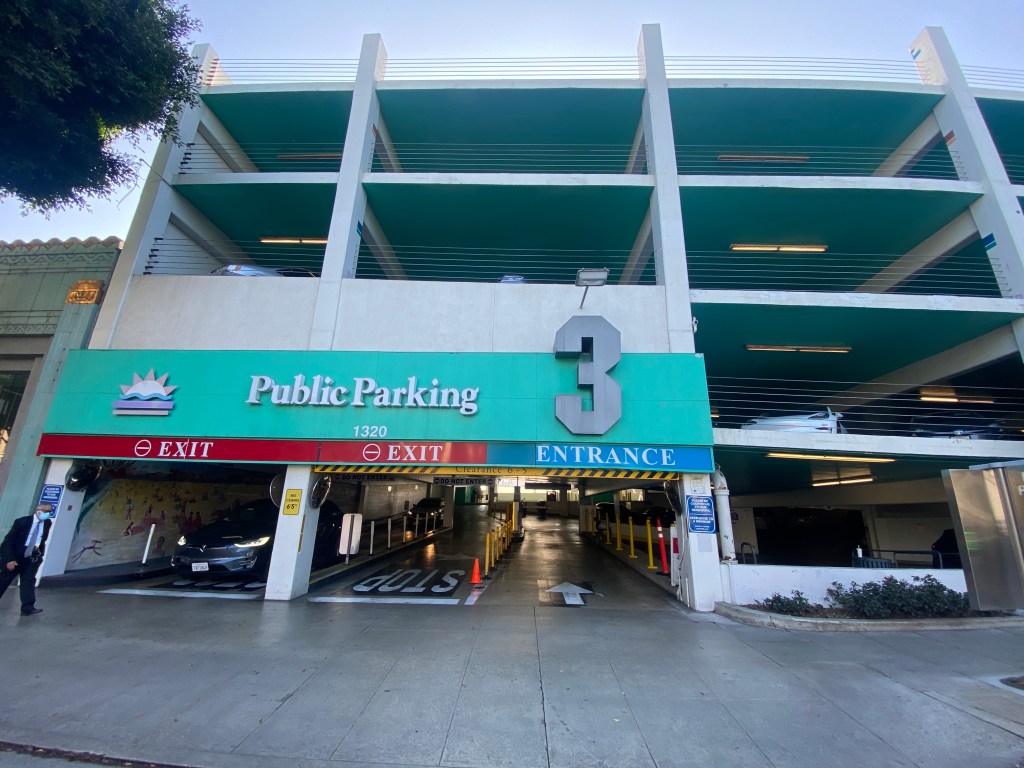 Parking Structure3