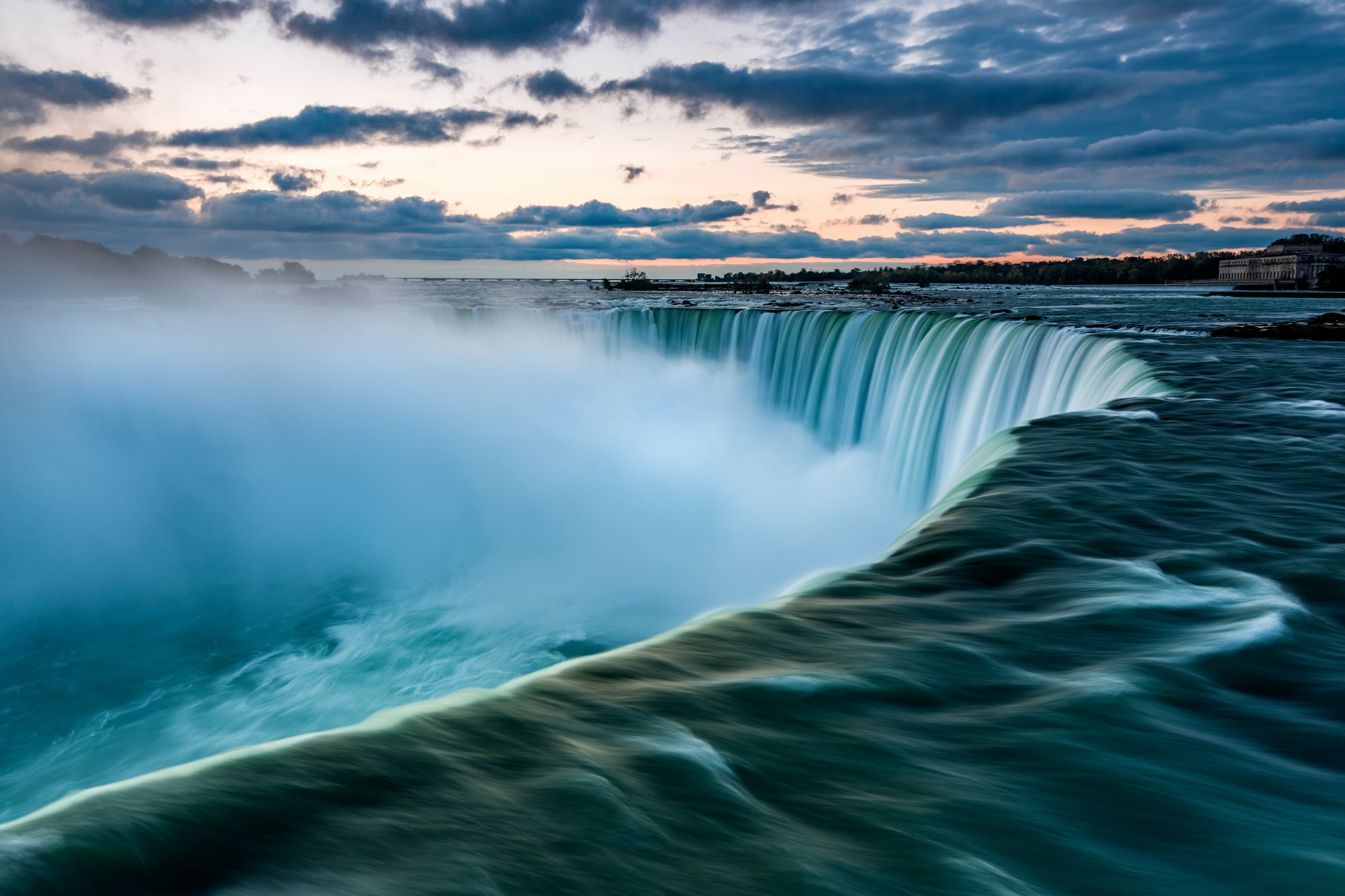 Niagara falls travel