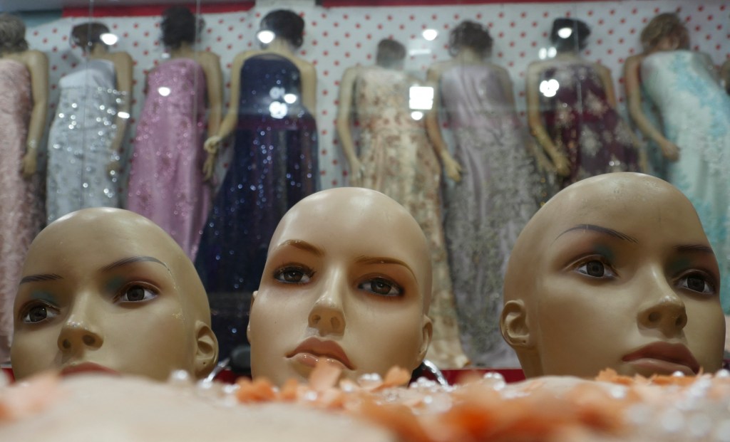 Taliban, mannequins, beheading, Herat, Afghanistan