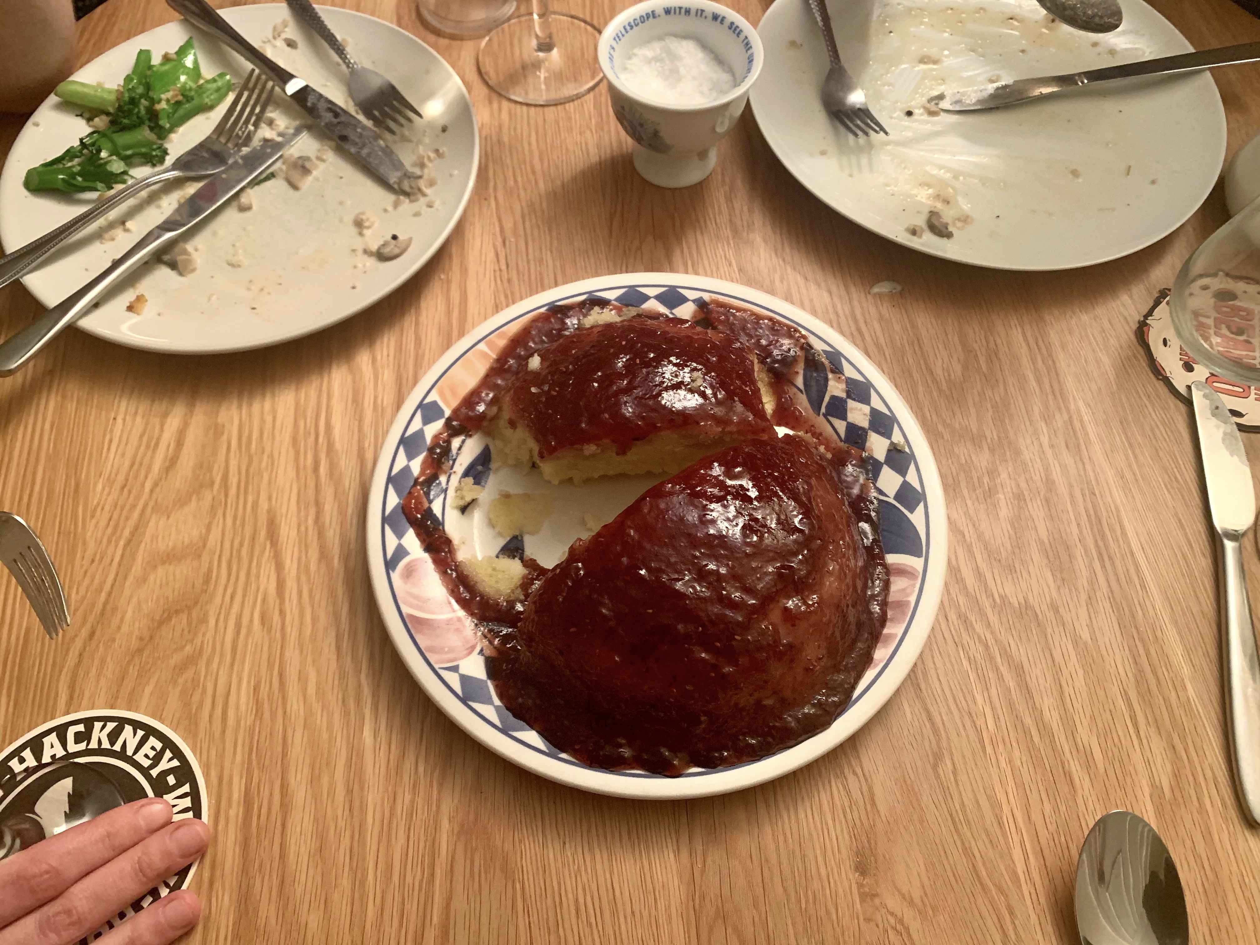 Oliver Dowden's jammy steamed sponge pudding on a plate