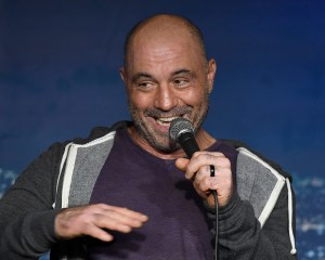 Joe Rogan performs at The Ice House Comedy Club on August 07, 2019 in Pasadena, California. (Michael S. Schwartz/Getty Images)​