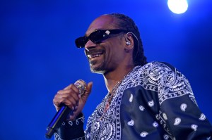 Snoop Dogg on November 20, 2021 in Lexington, Kentucky.