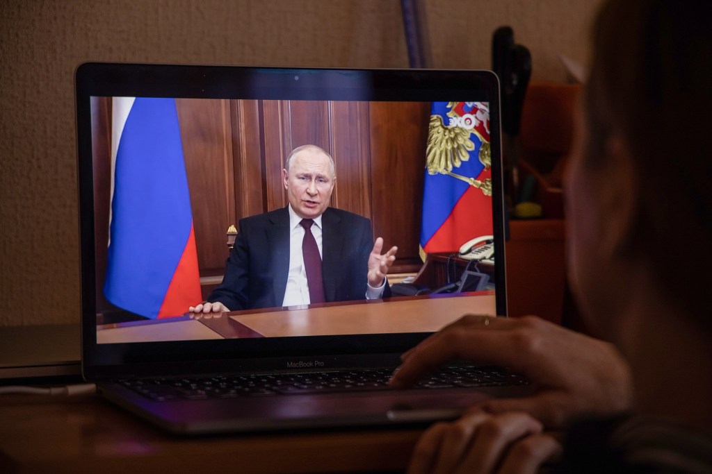 russia-vladimir-putin-software-updates