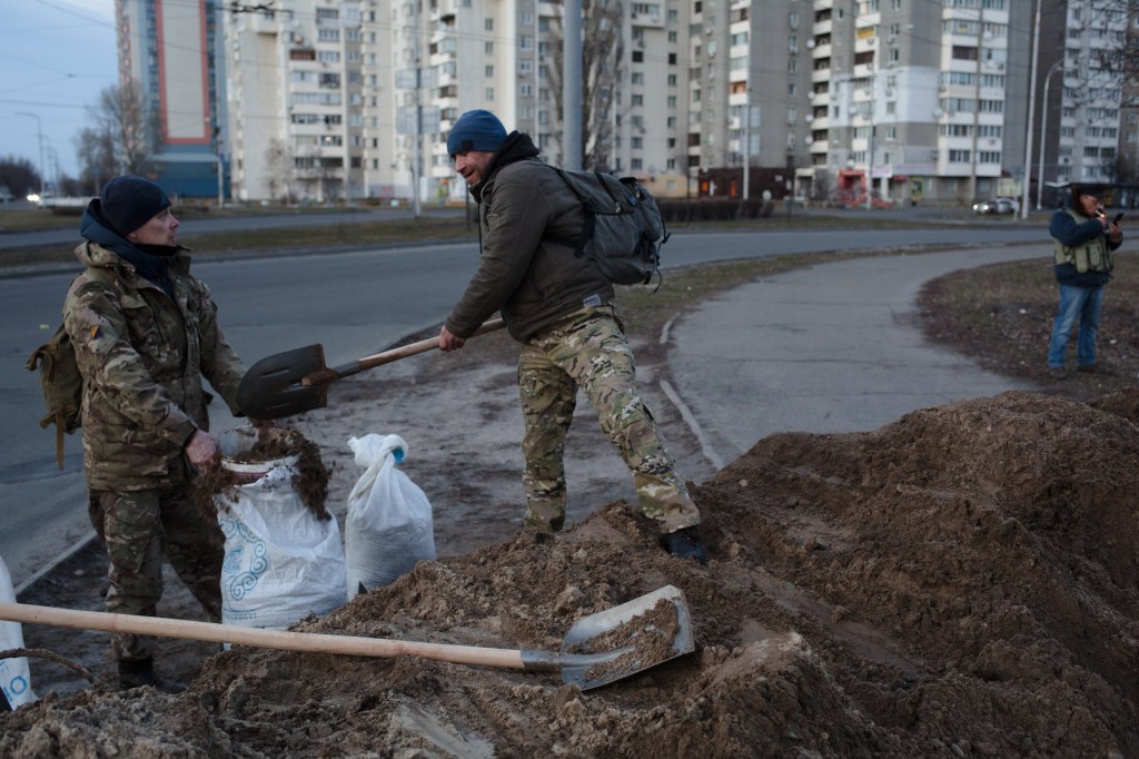 Ukraine and its military aren’t giving up and have called on all of its citizens to prepare for a total war—or even, a guerilla war.