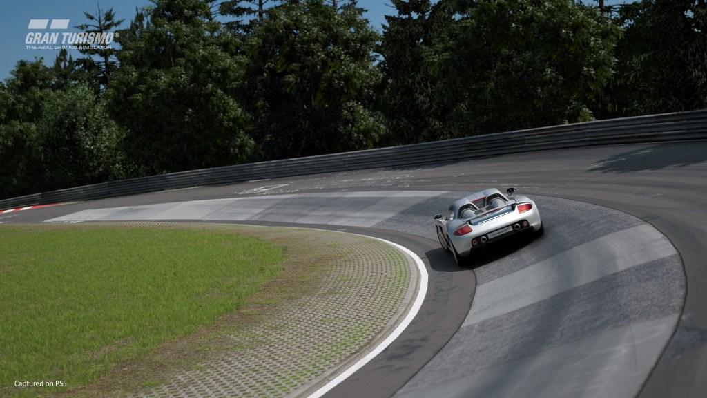 GT7_Porsche_Carrera_GT_'04_Nürburgring_03_