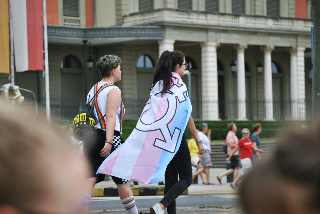 relatie cu persoana trans, coming out ca partener trans, ce e identitatea trans