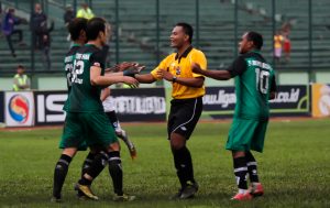 Kualitas wasit Liga 3 dipertanyakan Ketum PSSI marah berniat rekrut wasit luar negeri