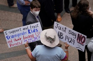 texas-trans-law-parents-kids-raise-money-flee