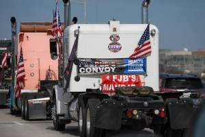 peoples-trucker-convoy-dc-antifa