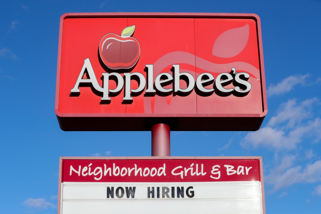 Kansas-Applebees-leaked-email