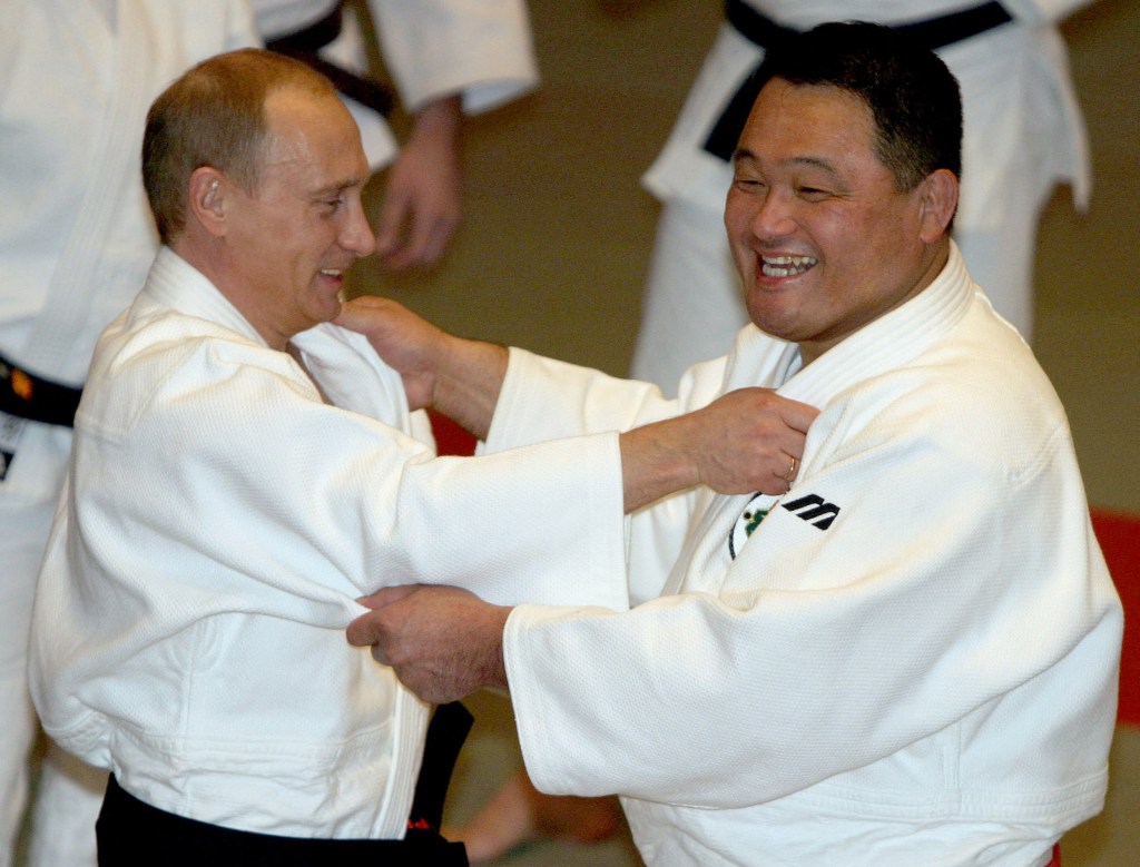 russia, vladimir putin, judo, black belt, ukraine, invasion, conflict, invasion, olympics, yasuhiro yamashita