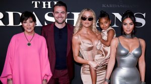 Teile der Kardashian-Familie, die in der neuen Serie The Kardashians auftreten