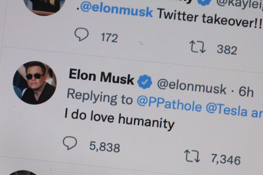 Photo shows Elon Musk's twitter page and a tweet that reads "I do love humanity"