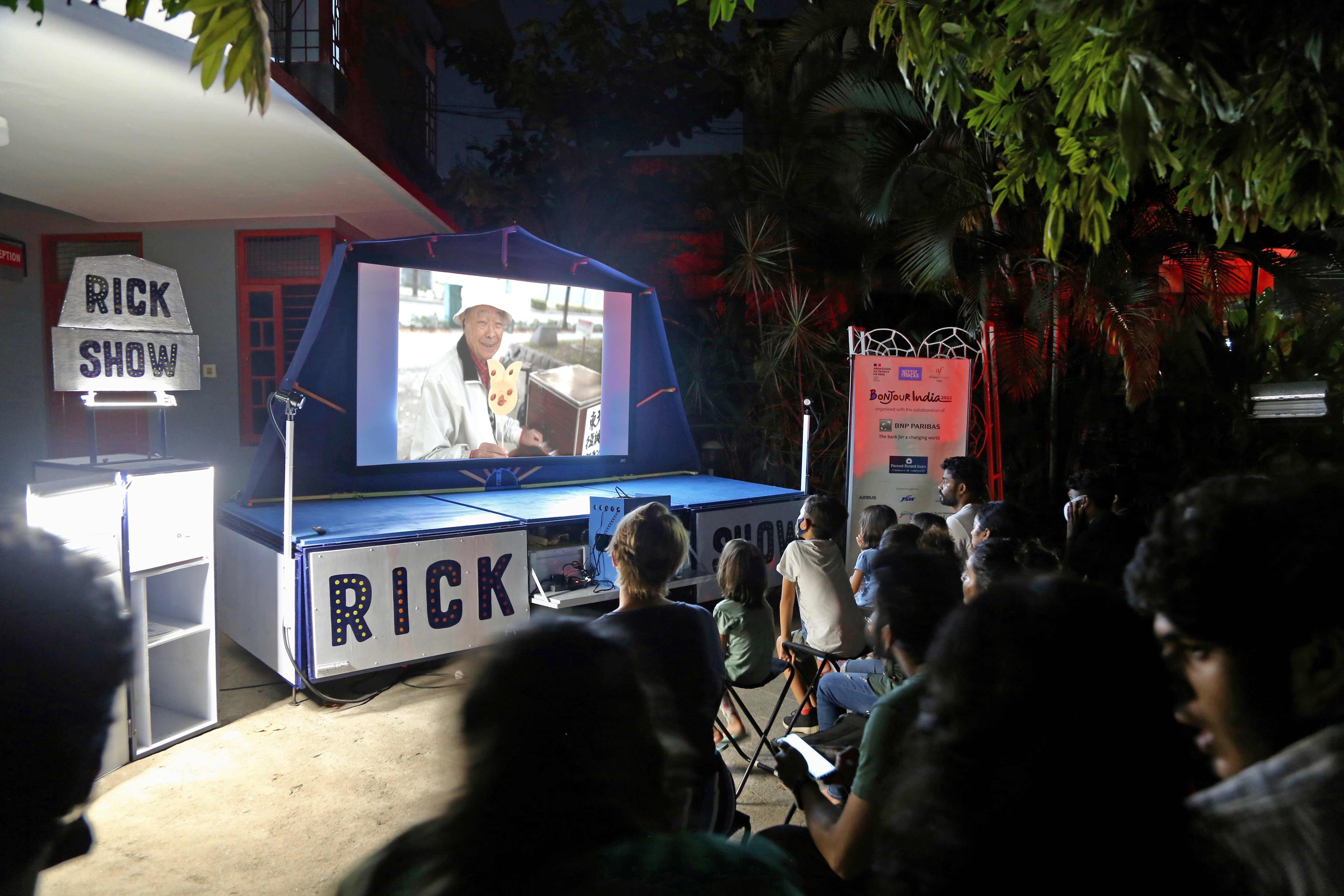 Rickshow rickshaw theatre travel cinema