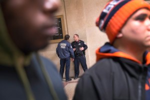 AI Identifies 160 Possible 'Crews' of Criminal Cops in Chicago