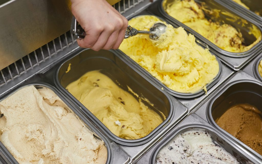 Un mastro gelatiere mi ha spiegato come riconoscere il vero gelato artigianale