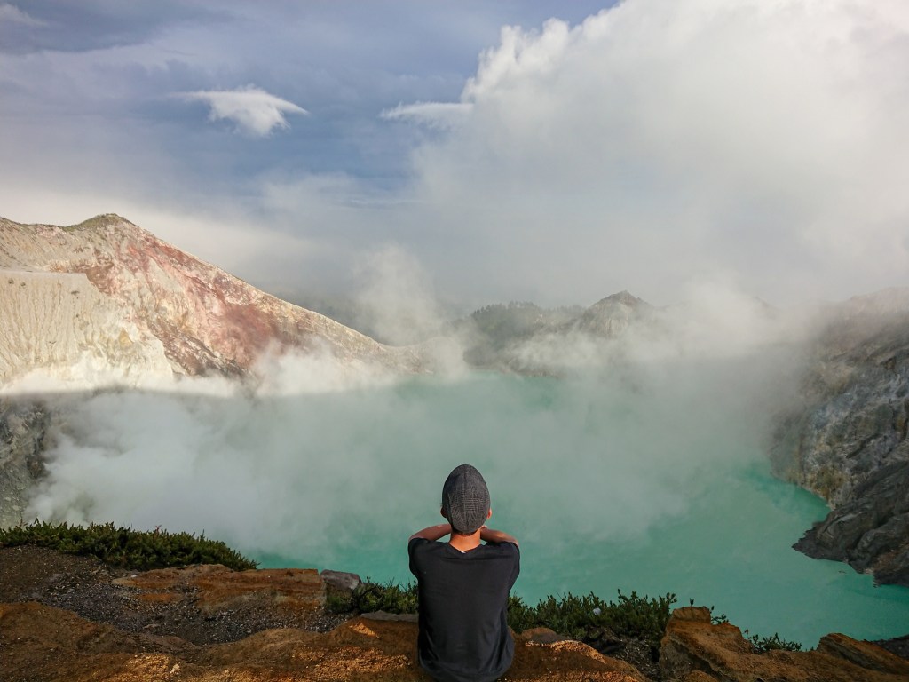 Pendaki asal Bondowoso ditemukan selamat di Kawah Ijen Sempat Hilang Diduga Konsumsi pil koplo