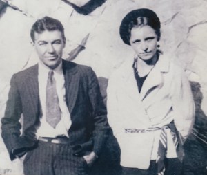 Bonnie Elizabeth Parker (1910-1934) and Clyde Chestnut Barrow (1909-1934) (Universal History Archive/ Universal Images Group via Getty Images)