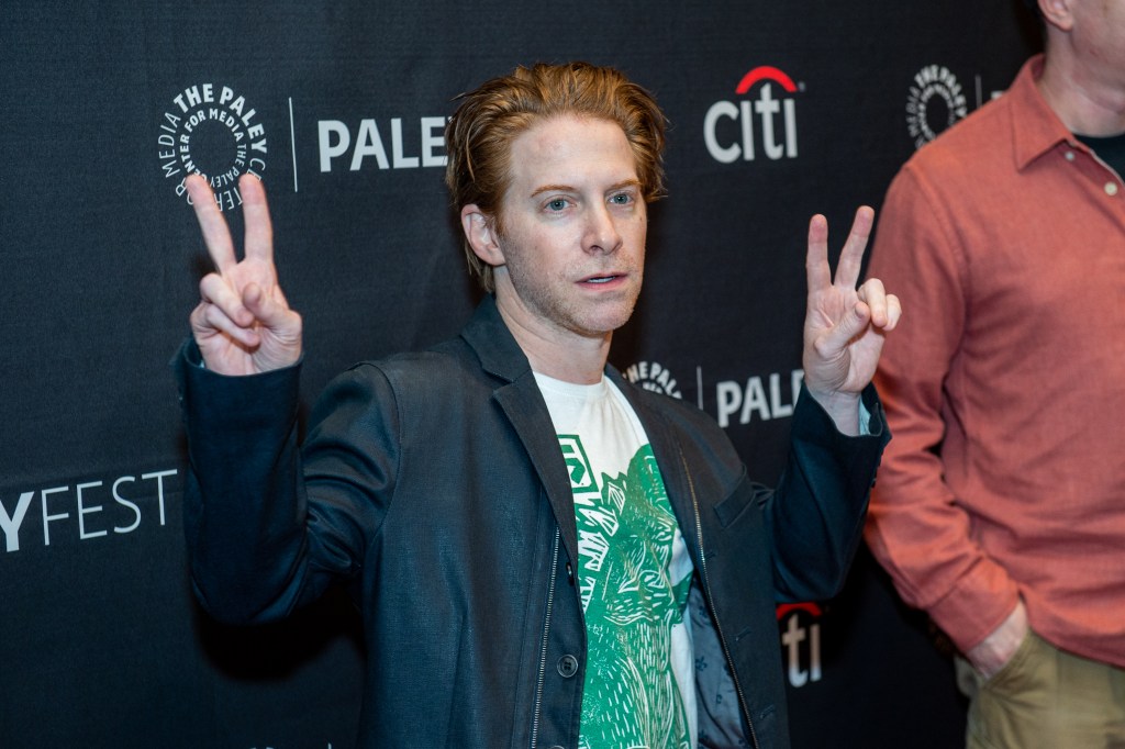 Seth Green's Apes Gone, Begs Internet Not to Buy Them