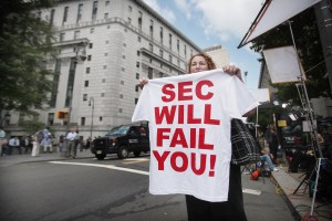 Redditors Demand Formal Apology From SEC Over Anti-Meme Stock PSA