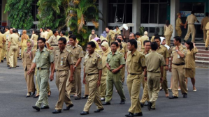 PNS perlu gaji layak tanpa harus ditekan prinsip pengabdian seperti asumsi BKN tjahjo kumolo