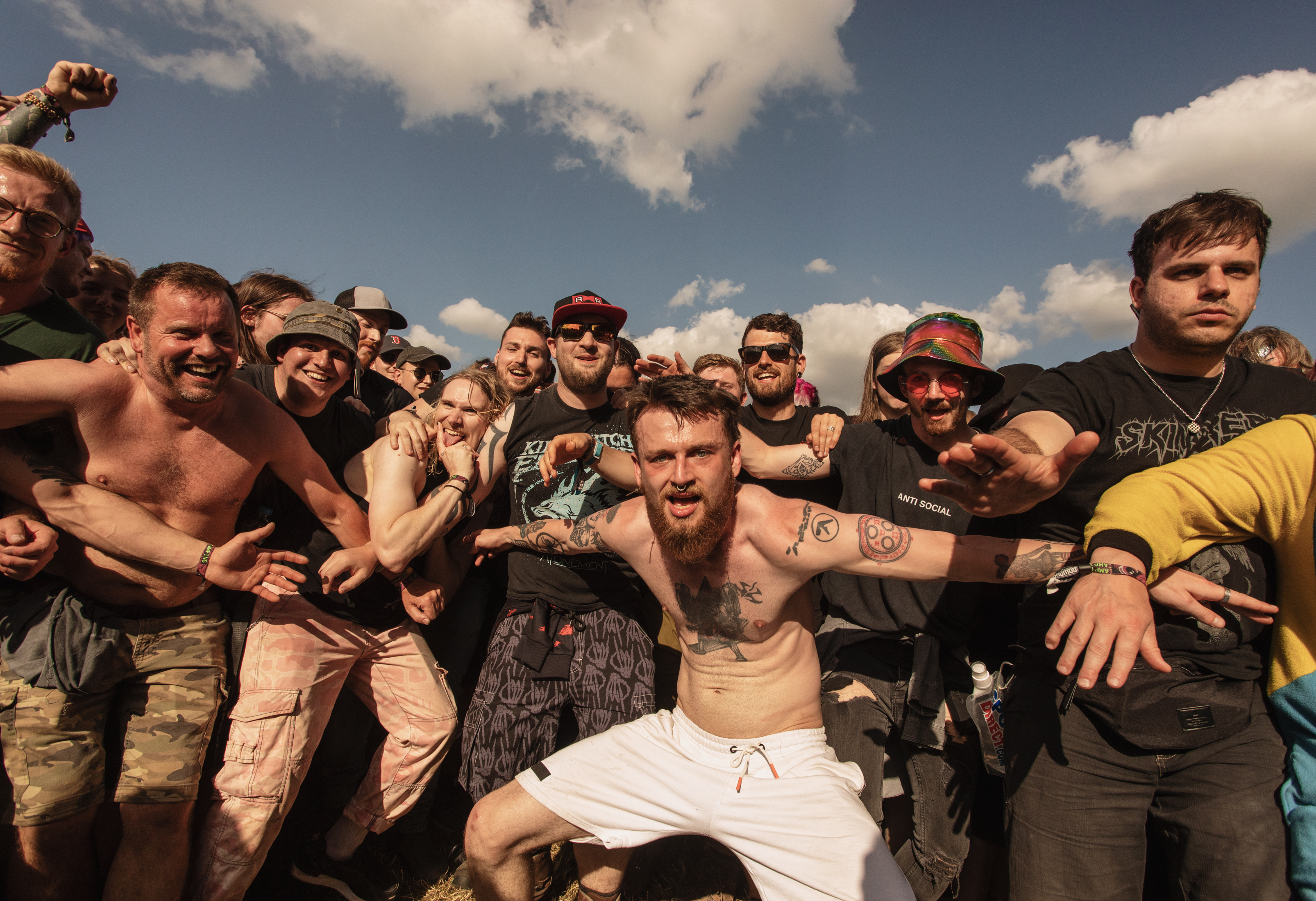 Mosh pit at Skindred