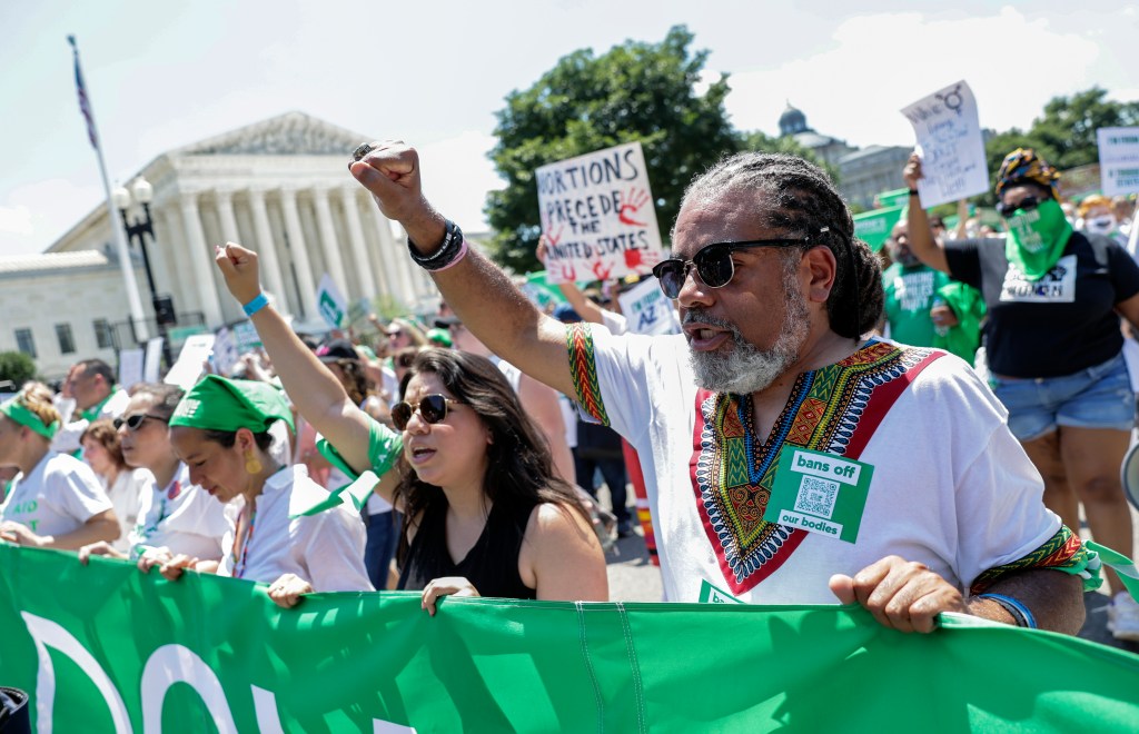 Abortion rights activists protest outside the U.S. Supreme Court on the last day of their term on June 30, 2022 in Washington, DC. (Kevin Dietsch/Getty Images)