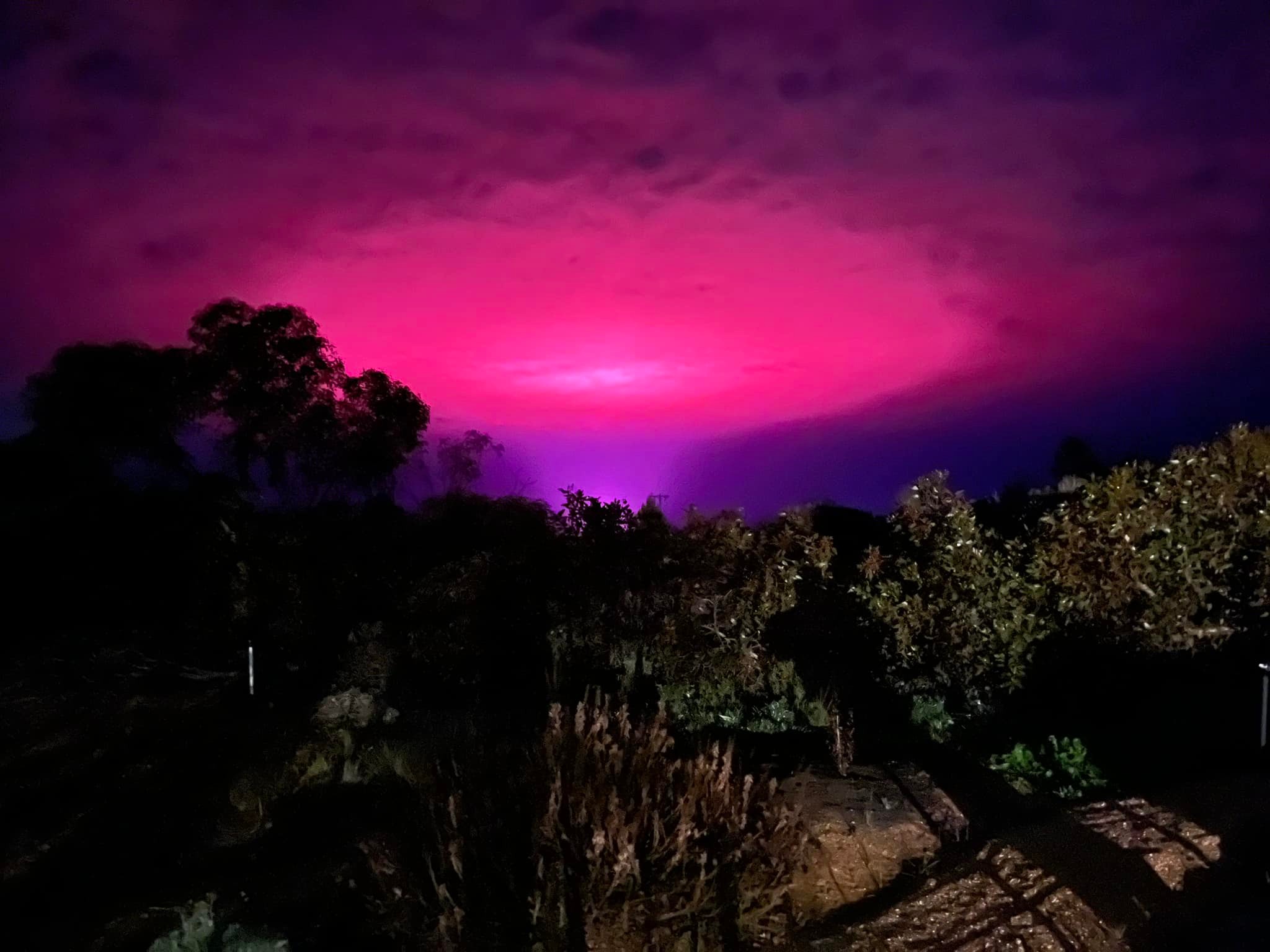 ​The mysterious pink glow, seen near Koorlong, Vic by Kelly Follett​​