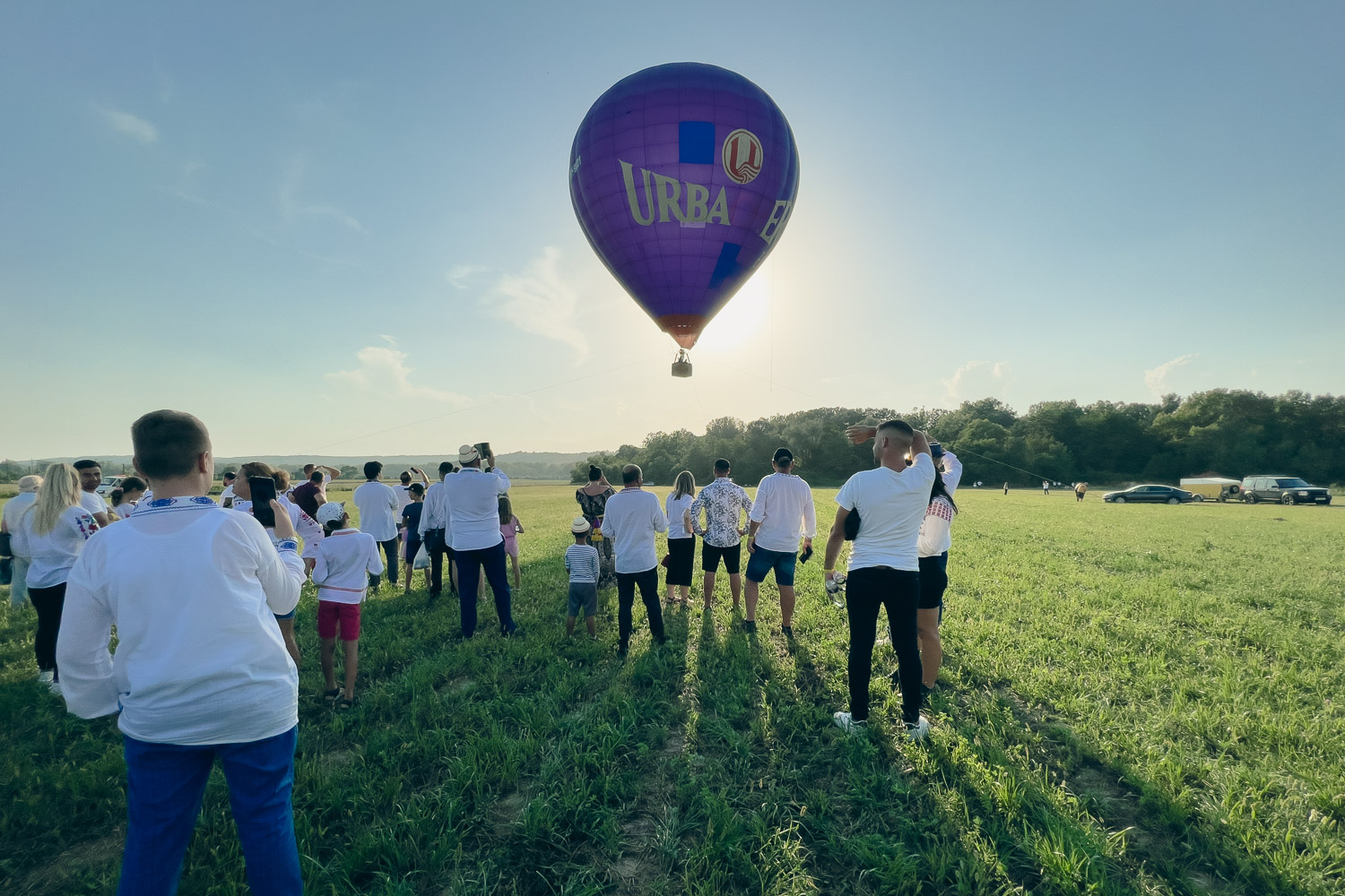 George Simion Ilinca Munteanu partidul AUR nunta Maciuca Valcea balon