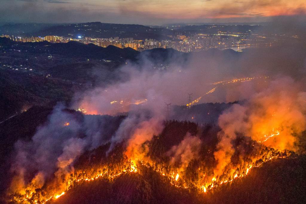 AN UNPRECEDENTED HEATWAVE AND LONG PERIODS OF LOW RAINFALL LED TO WILDFIRE IN CHONGQING. PHOTO: VCG VIA GETTY IMAGES​