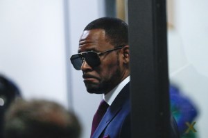 r-kelly-guilty-child-porn